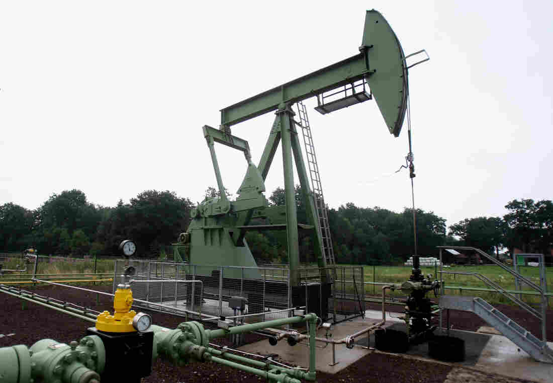 Oil pump