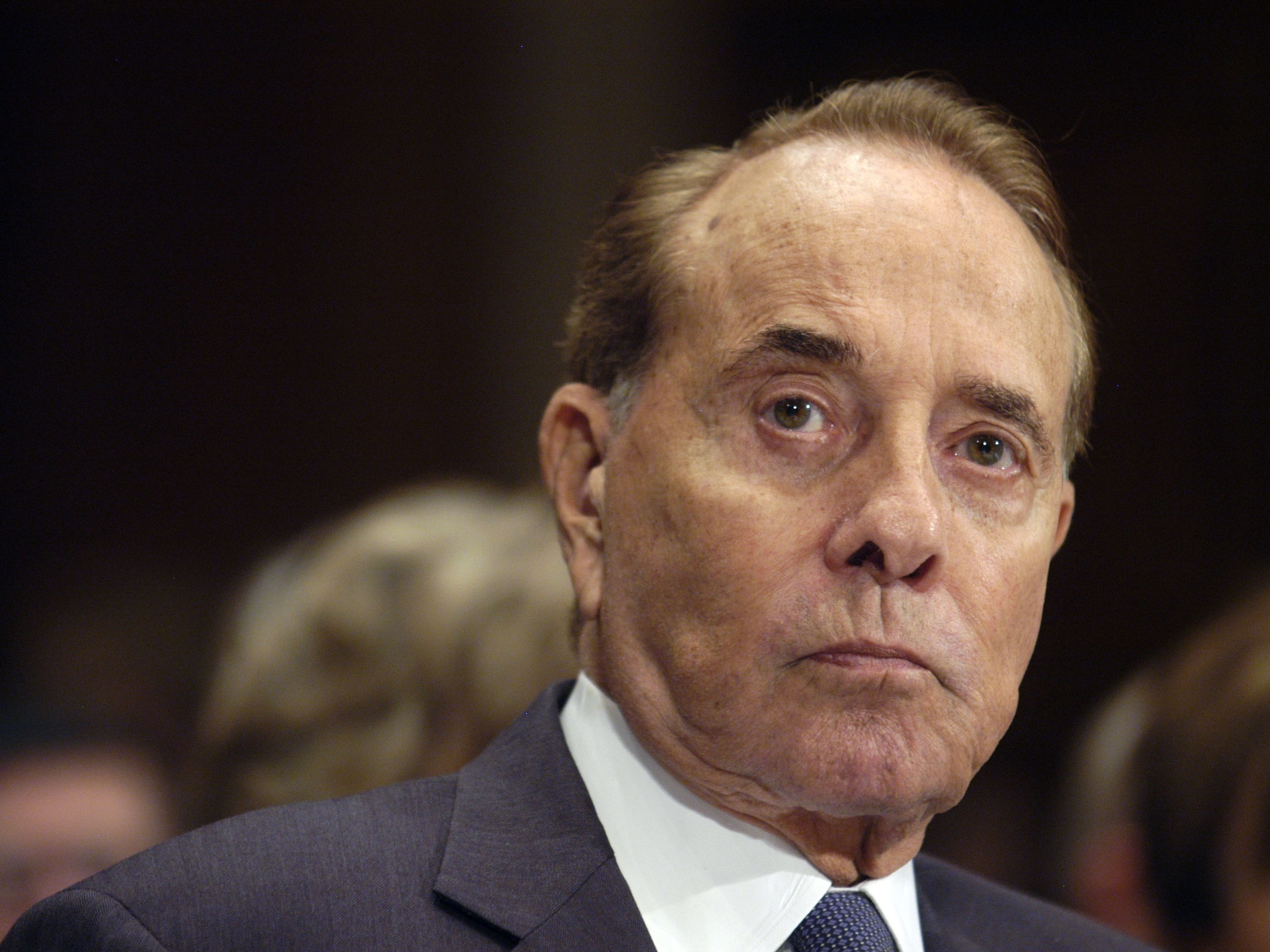 Bob Dole, longtime GOP senator and 1996 presidential nominee, dies