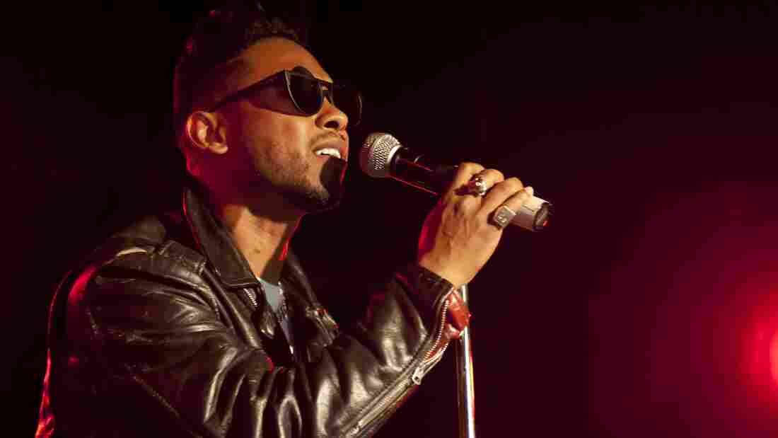 Miguel in concert