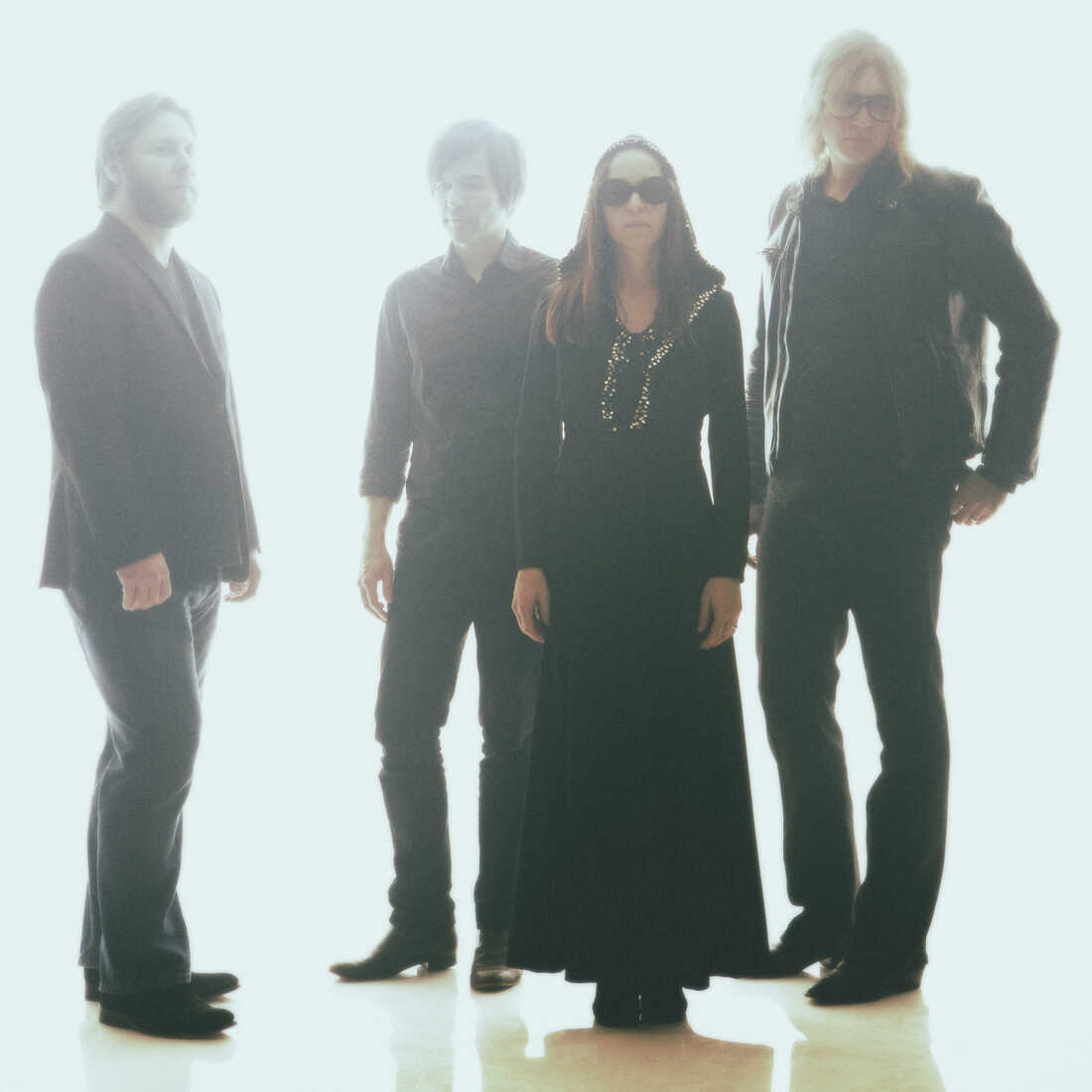 The Besnard Lakes
