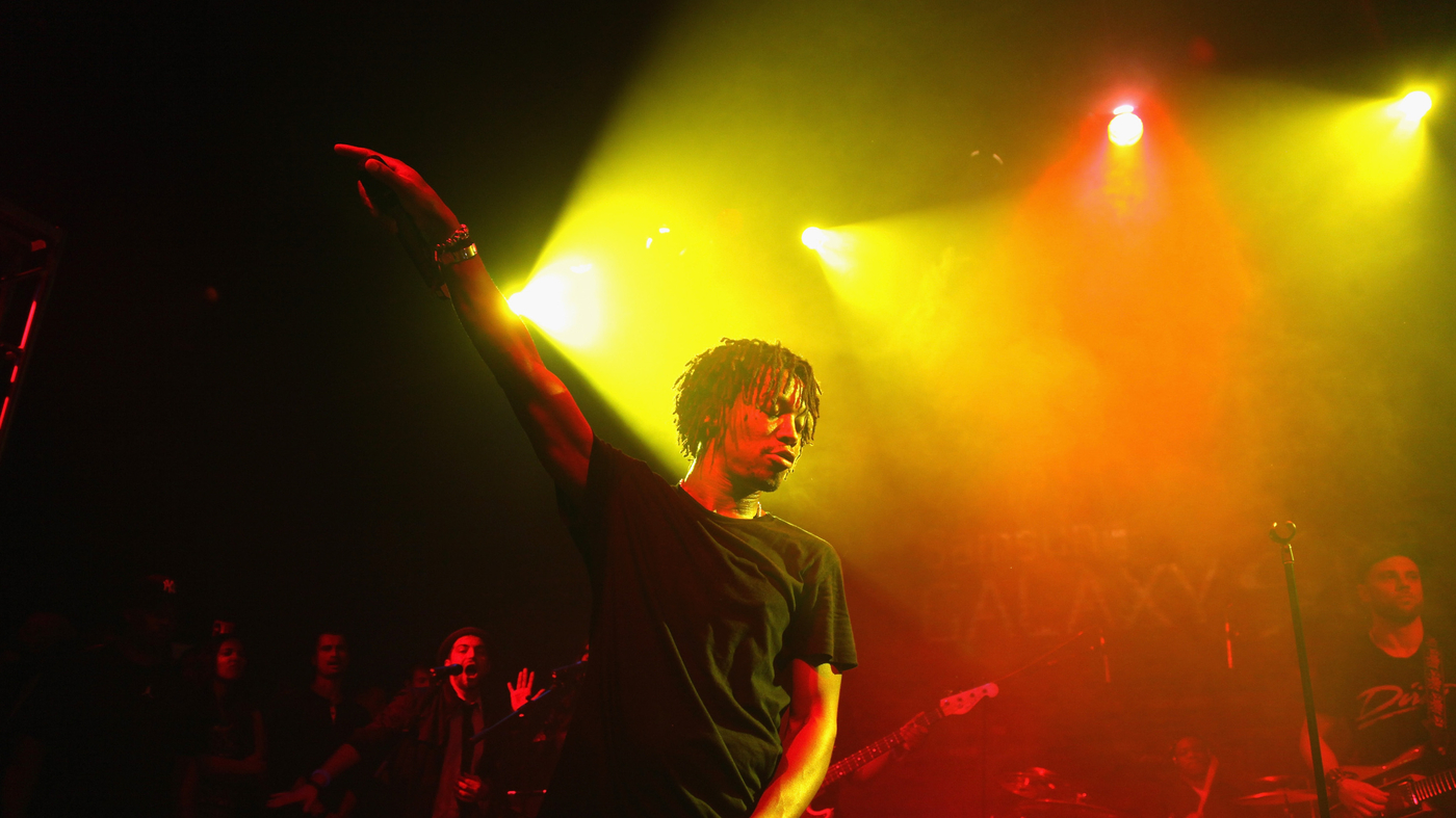Rapper Lupe Fiasco Booted Off Inaugural Party Stage After Criticizing ...