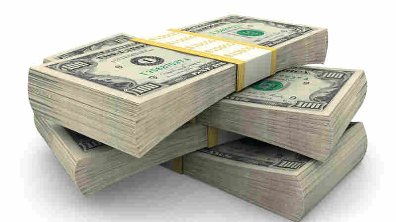 $100 bills