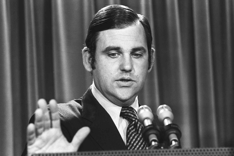 It's True 'Mistakes Were Made' Is The King Of NonApologies The Two