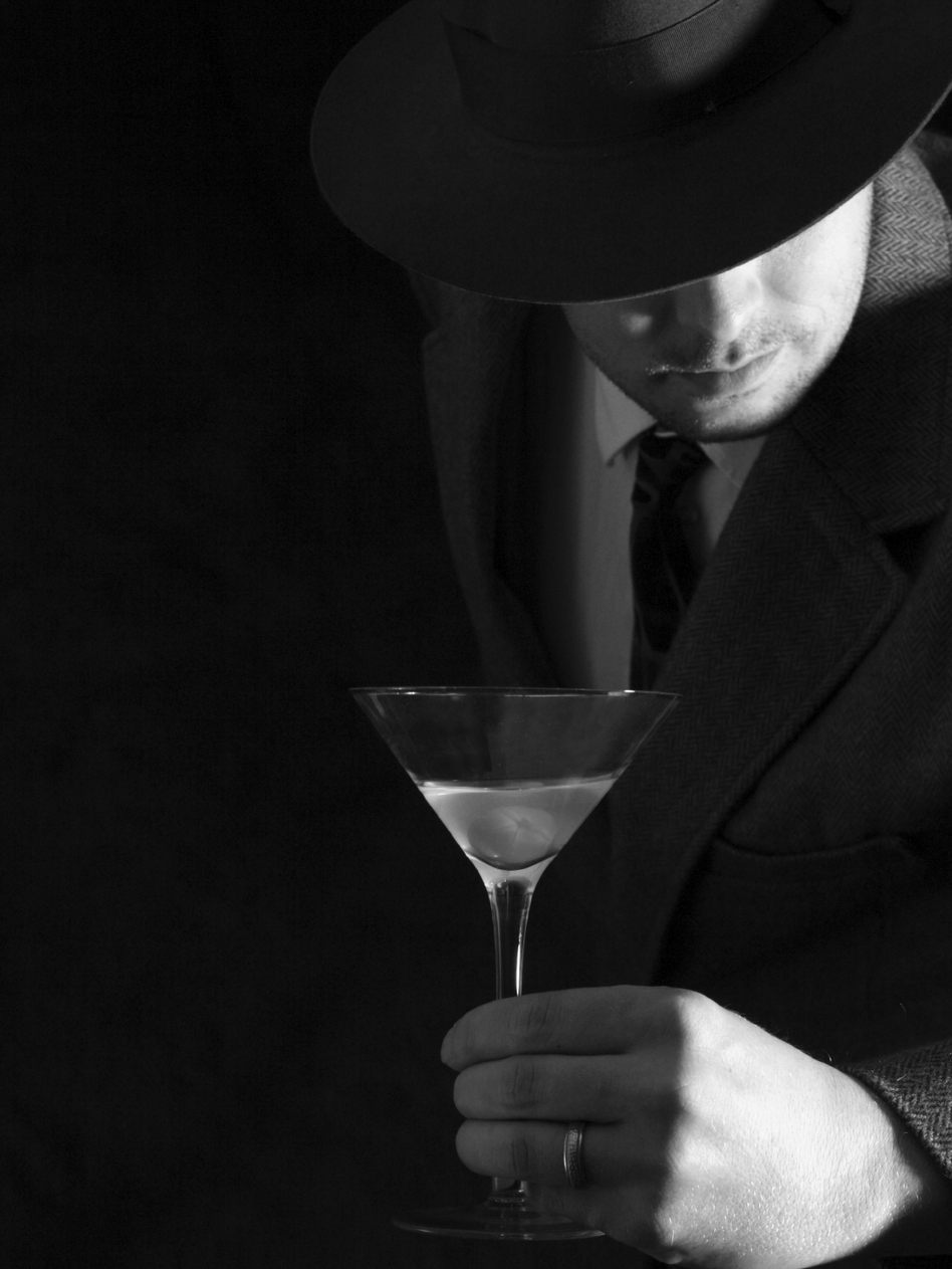 The martini: international drink of mystery? (iStockphoto.com)