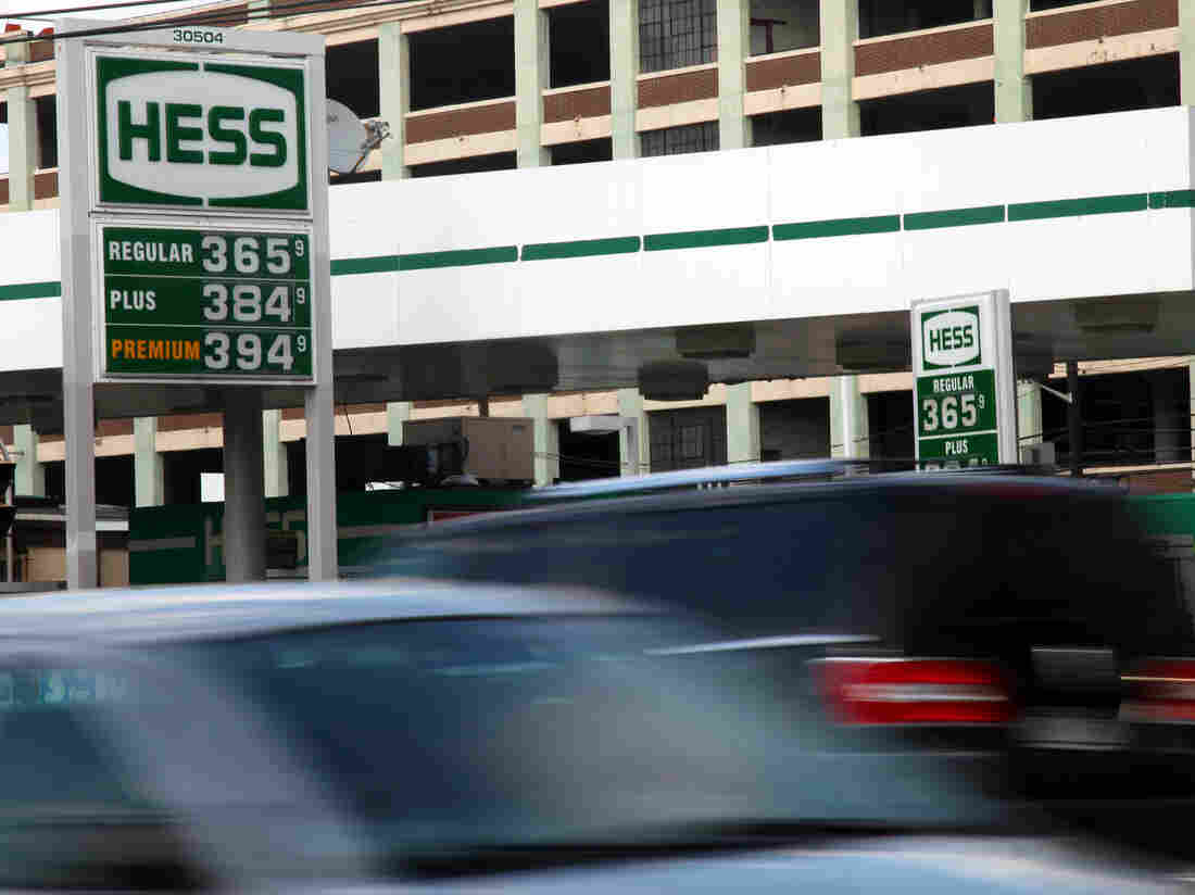 Gas prices would rise under a carbon tax.