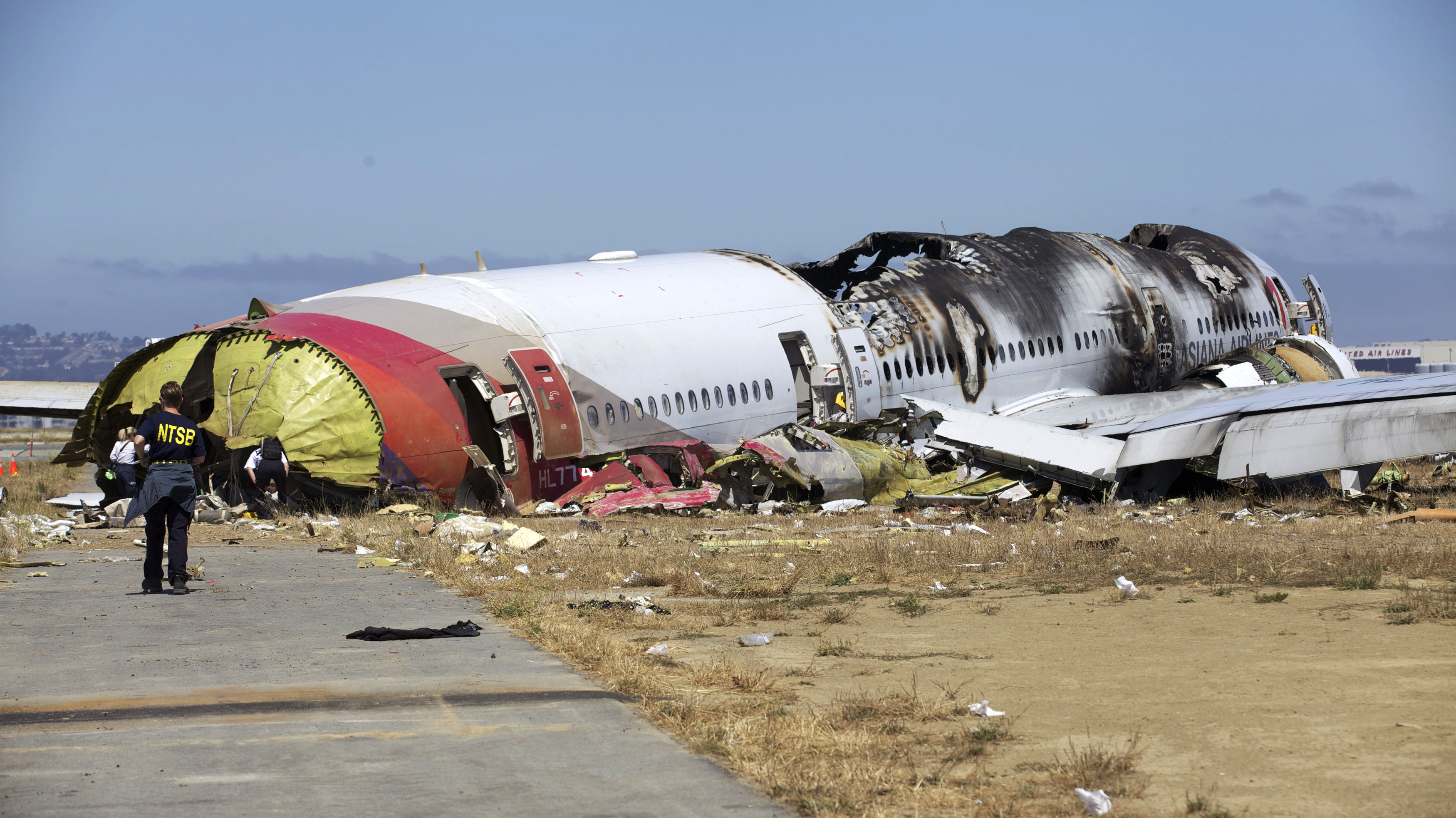 Crash Investigators Turn To Asiana Pilot Who Was At Controls