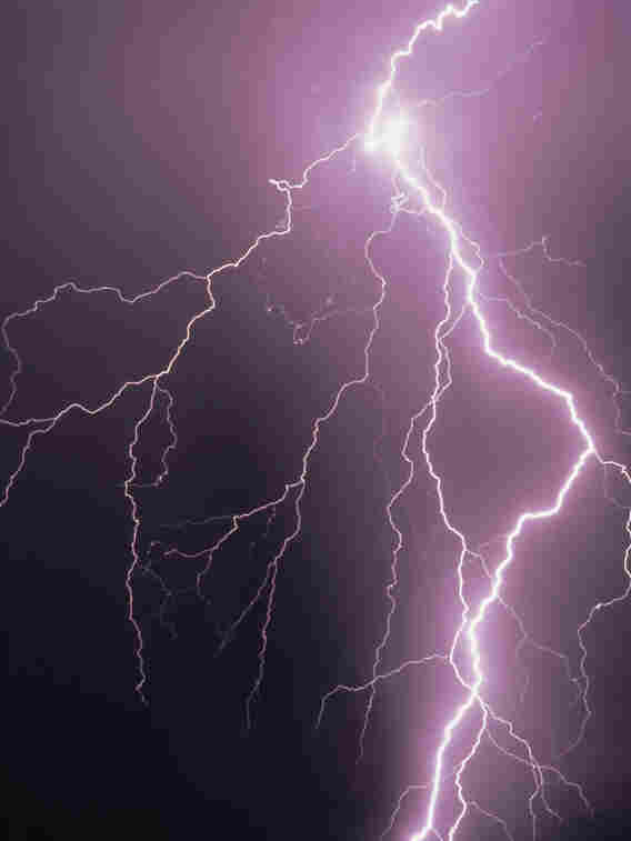 A lightning bolt.