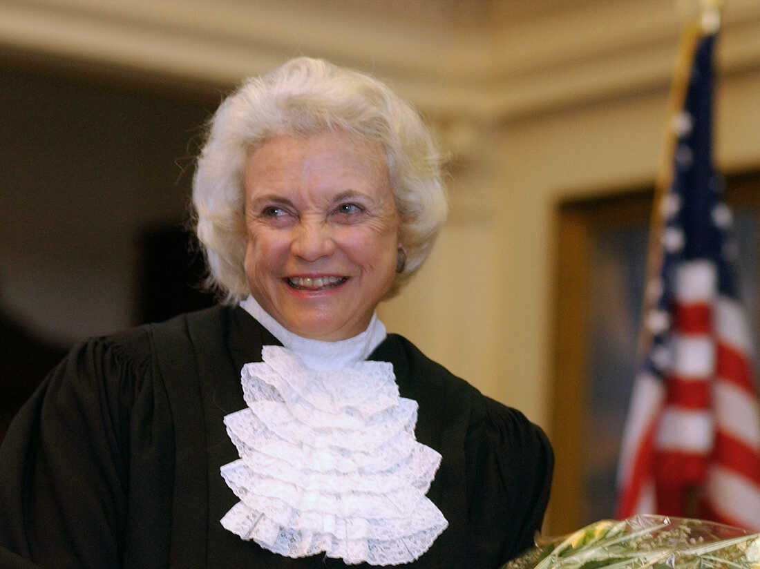 ap03010602678 92ccd3605dc7a448b1c542da34b182649f942df8 s1100 c50 - Sandra Day O'Connor, first girl on the Supreme Courtroom, dies