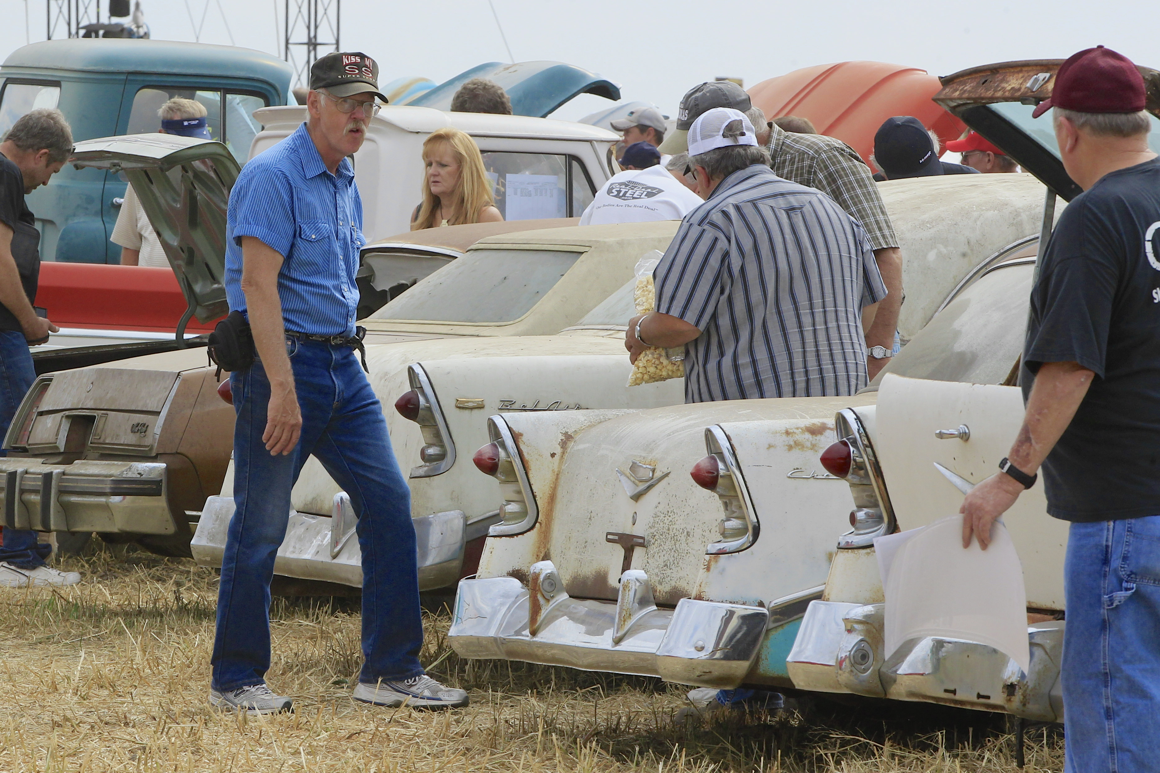 The 142,000 Pickup Truck With 1.3 Miles Tops Vintage Car Auction