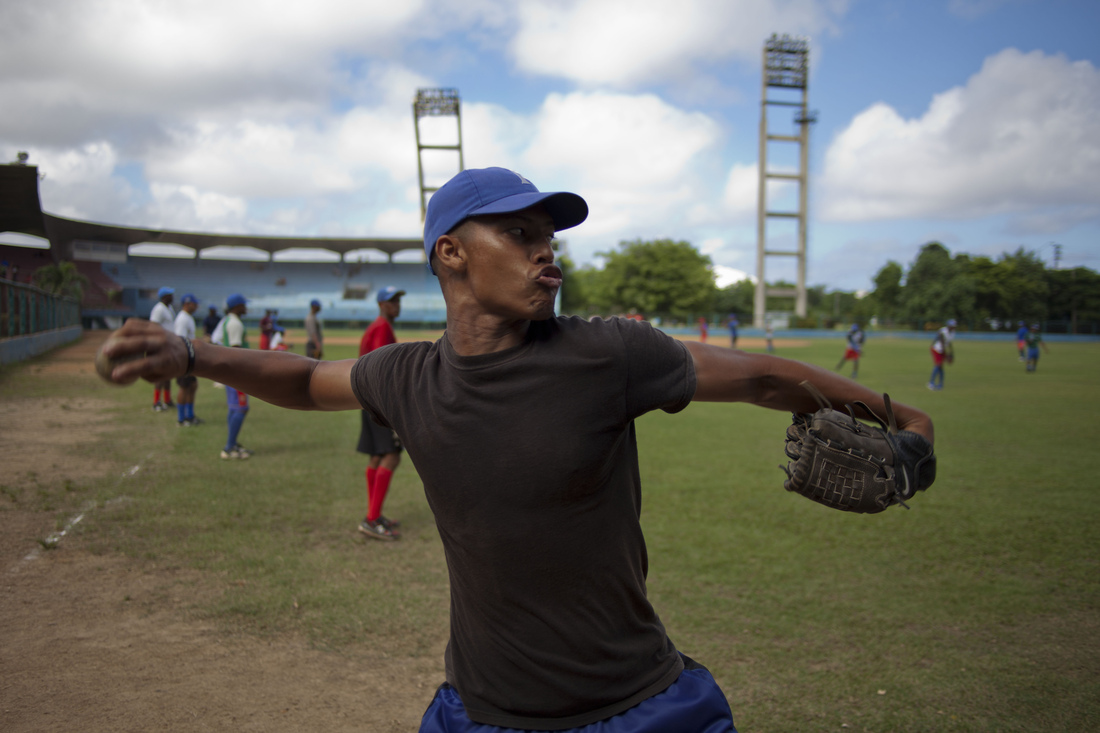 After 50 Years, Cuba Says Its Baseball Players Can Go Abroad