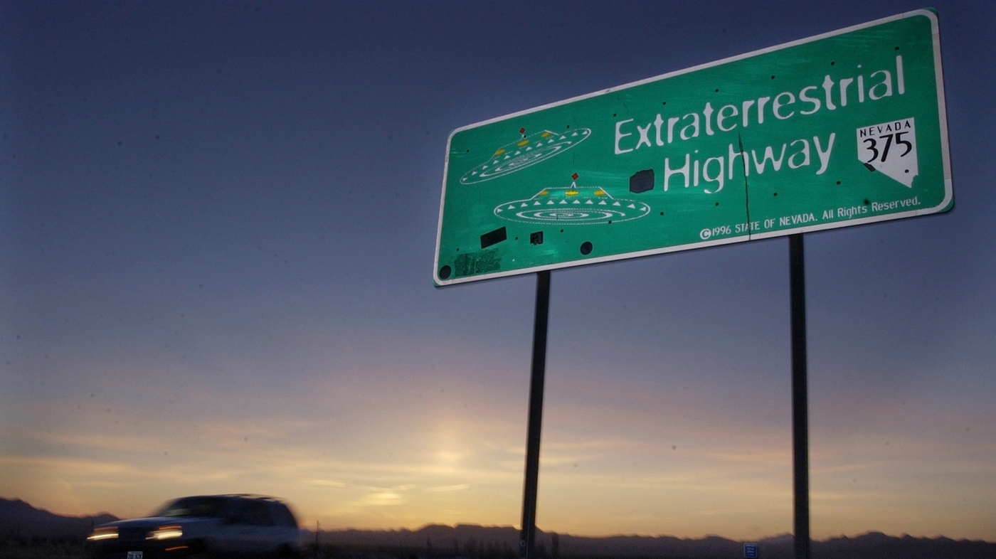 The Secret’s Out: Obama Acknowledges Existence Of Area 51 : It’s All