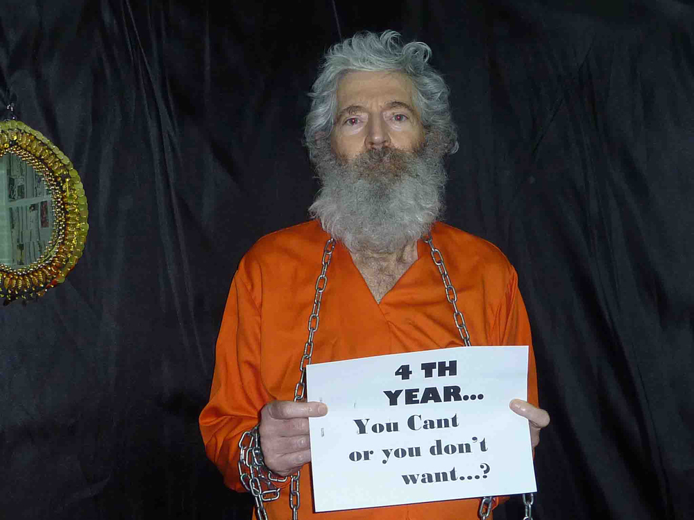 A &quot;proof of life&quot; photo provided to the family of ex-FBI agent Robert Levinson in April 2011. (AP)