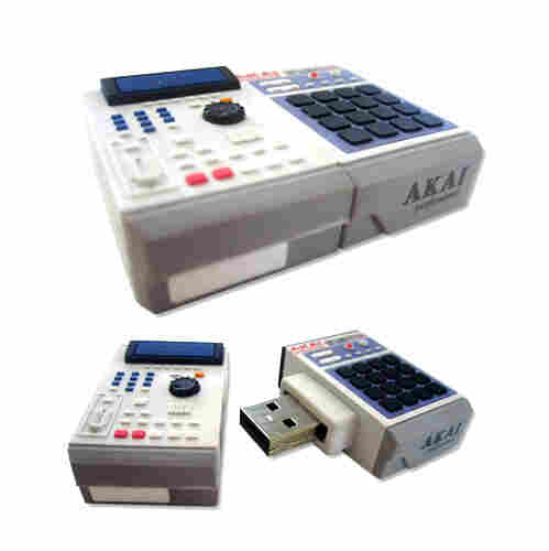 The Drum Broker MPC-200XL 16GB Flash Drive.