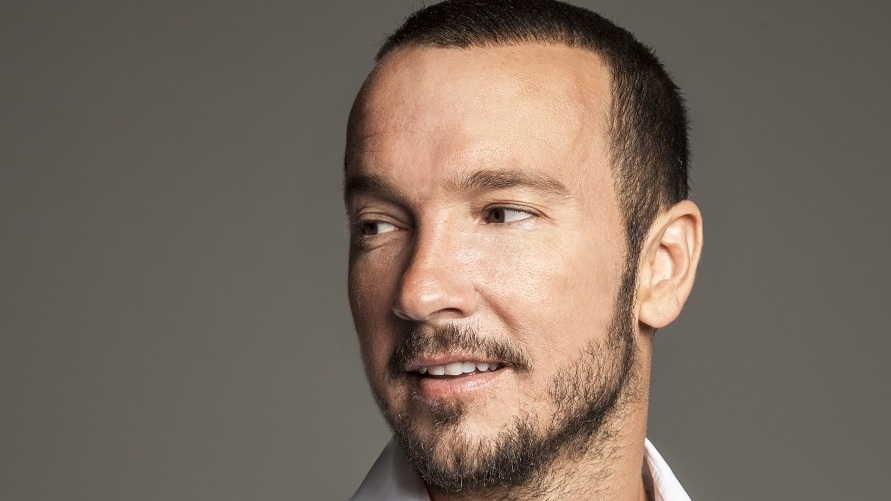 hillsong church pastor carl lentz