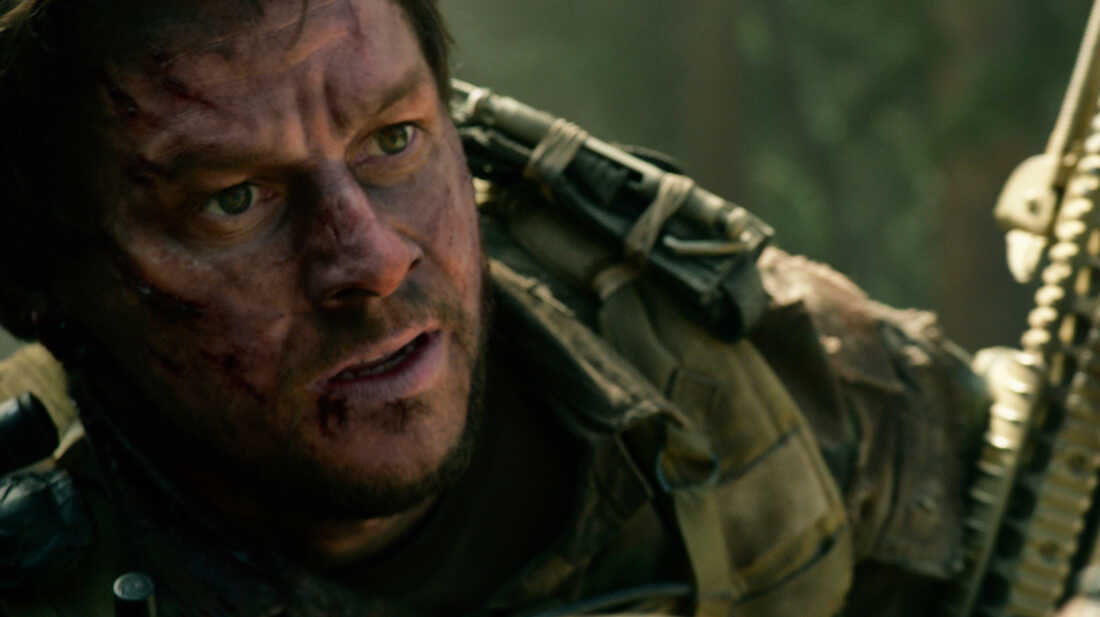 MARK WAHLBERG in LONE SURVIVOR, 2013, directed by PETER BERG