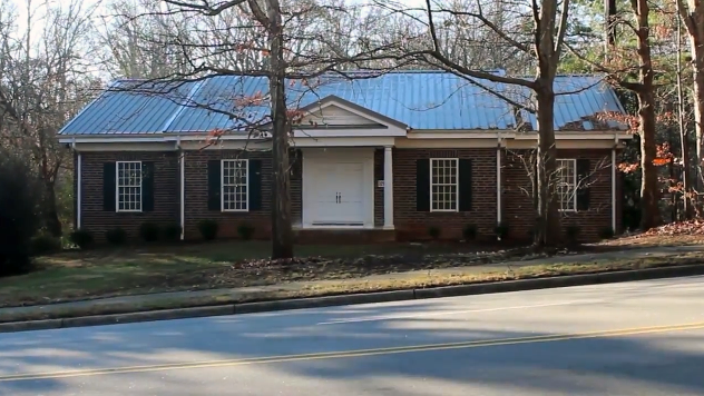 What's Inside This Mystery House In North Carolina?