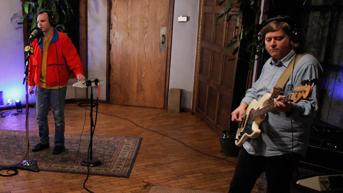 Future Islands, 'Seasons (Waiting On You)' (Live) NPR