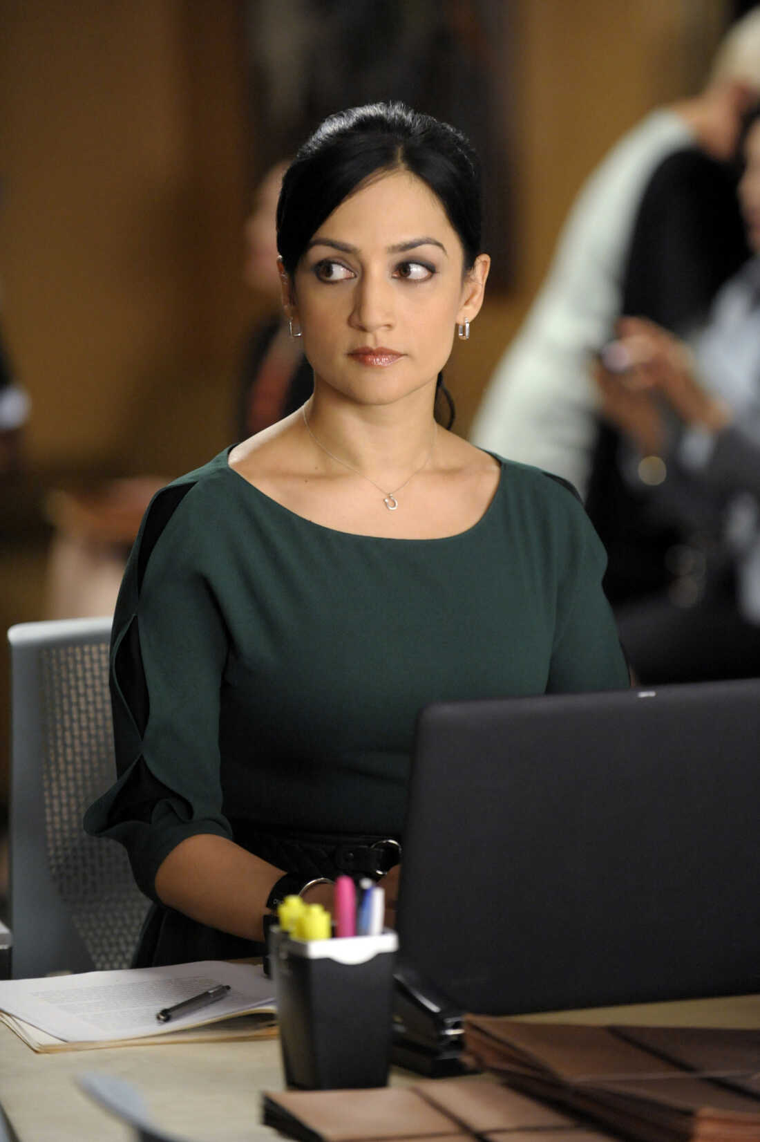 Sex And The Greater Good Wife Archie Panjabi On Keeping That Big Secret pic