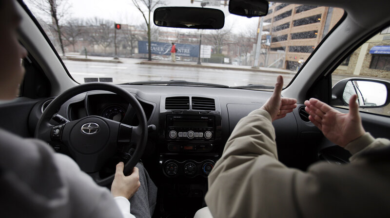 parents get some help in teaching their teens to drive shots