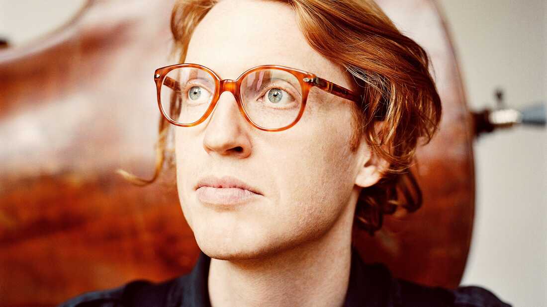 Richard Reed Parry Turns Musicians Into Metronomes