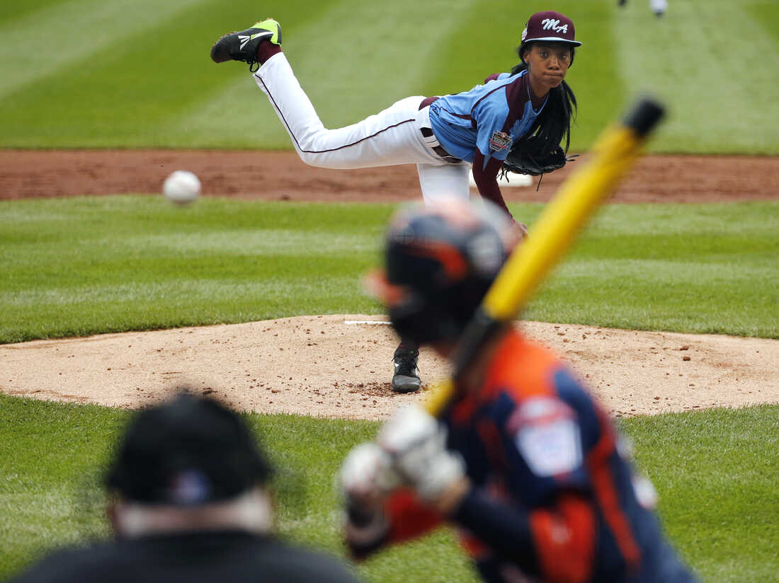 Mo'ne Davis - Mo'ne Davis, a beautiful young lady inside and out.