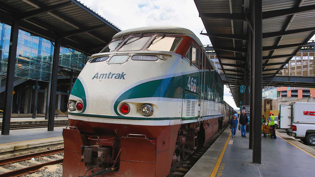 Book News Amtrak Unveils Writers Picked For A Residency On The Rails