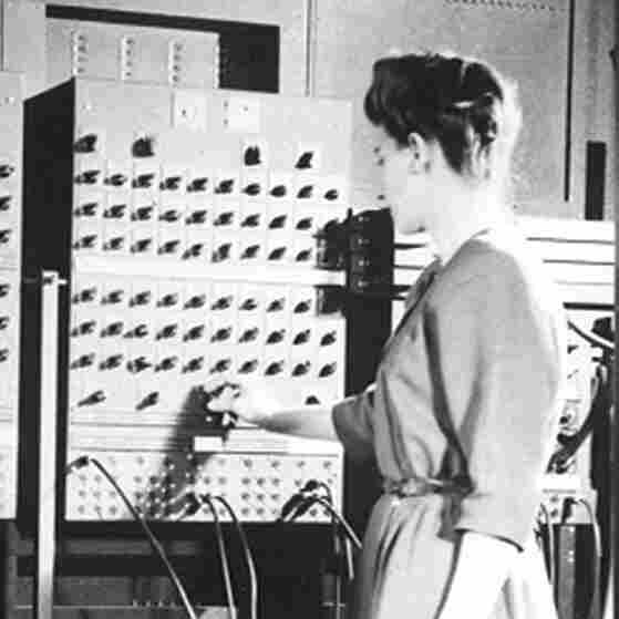 The Forgotten Female Programmers Who Created Modern Tech
