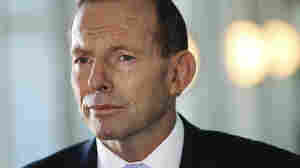 Book News: Australian Prime Minister's 'Nasty' Move Sparks Lit-Prize Furor