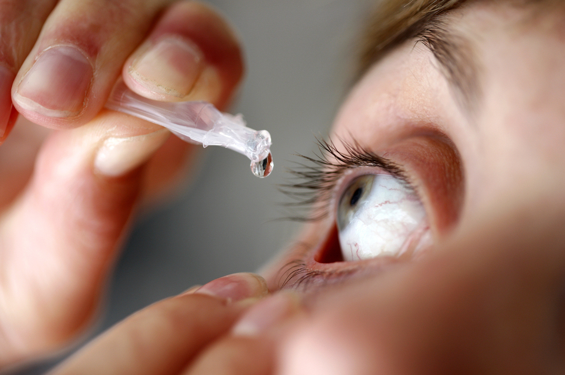 Dissolving Contact Lenses Could Make Eye Drops Disappear Shots
