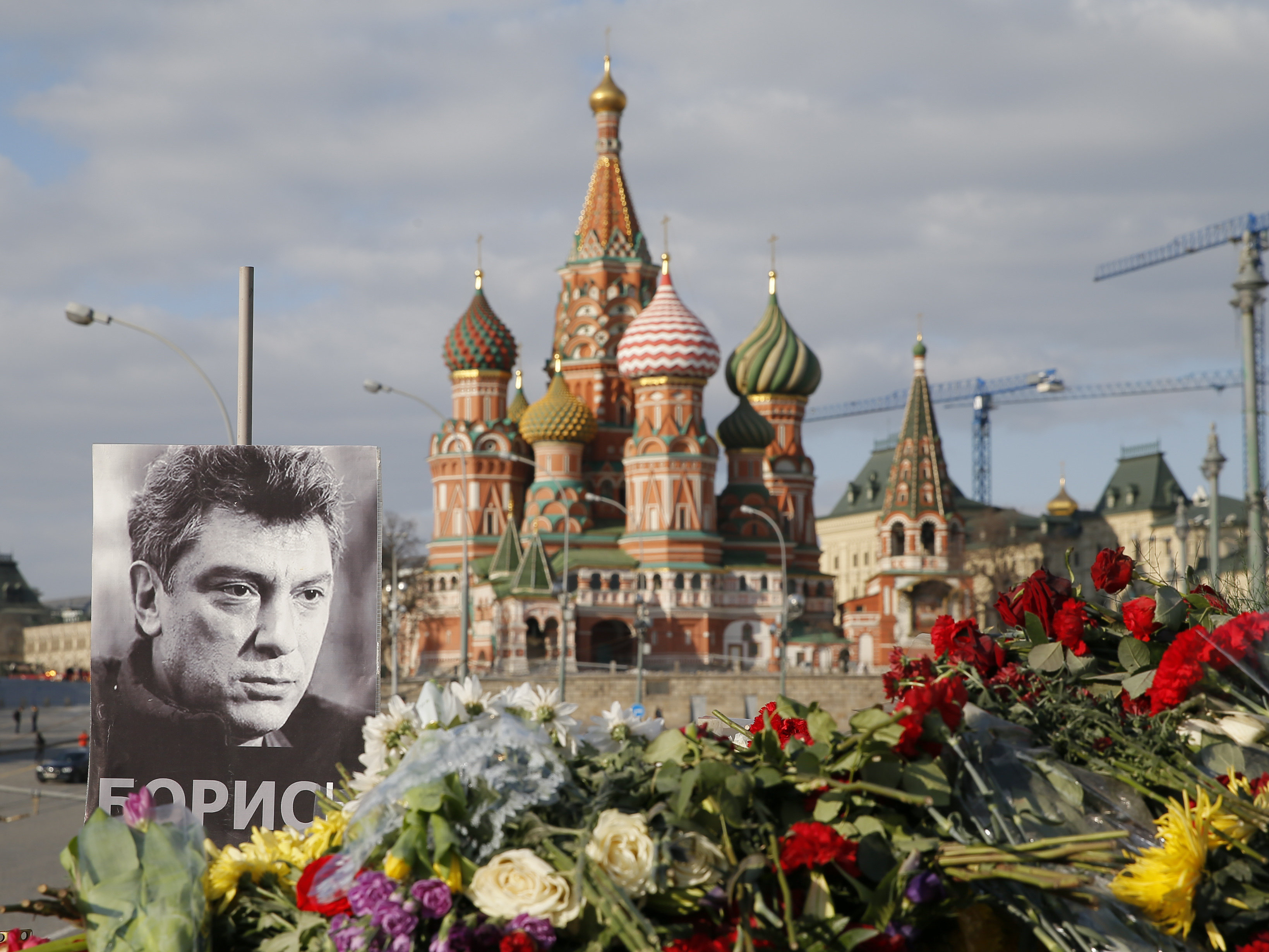 Russia Arrests 2 In Connection With Nemtsov Murder