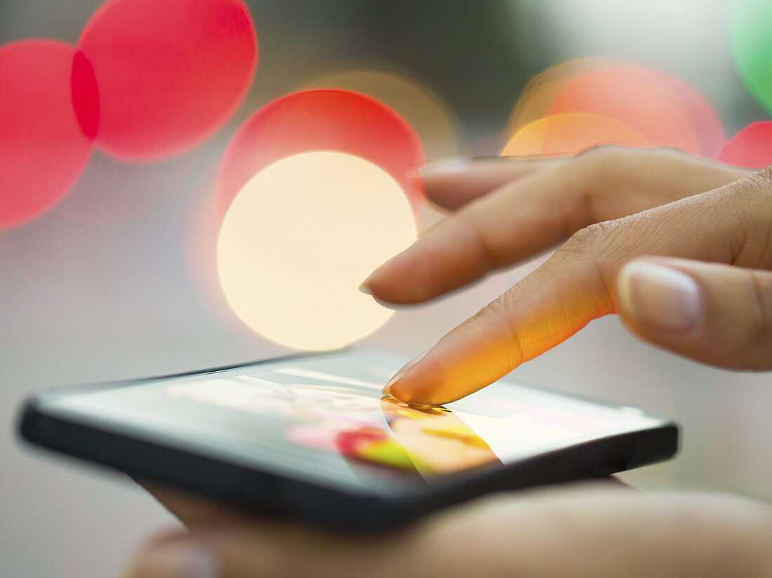 Researchers are looking into the effects of heavy smartphone use.