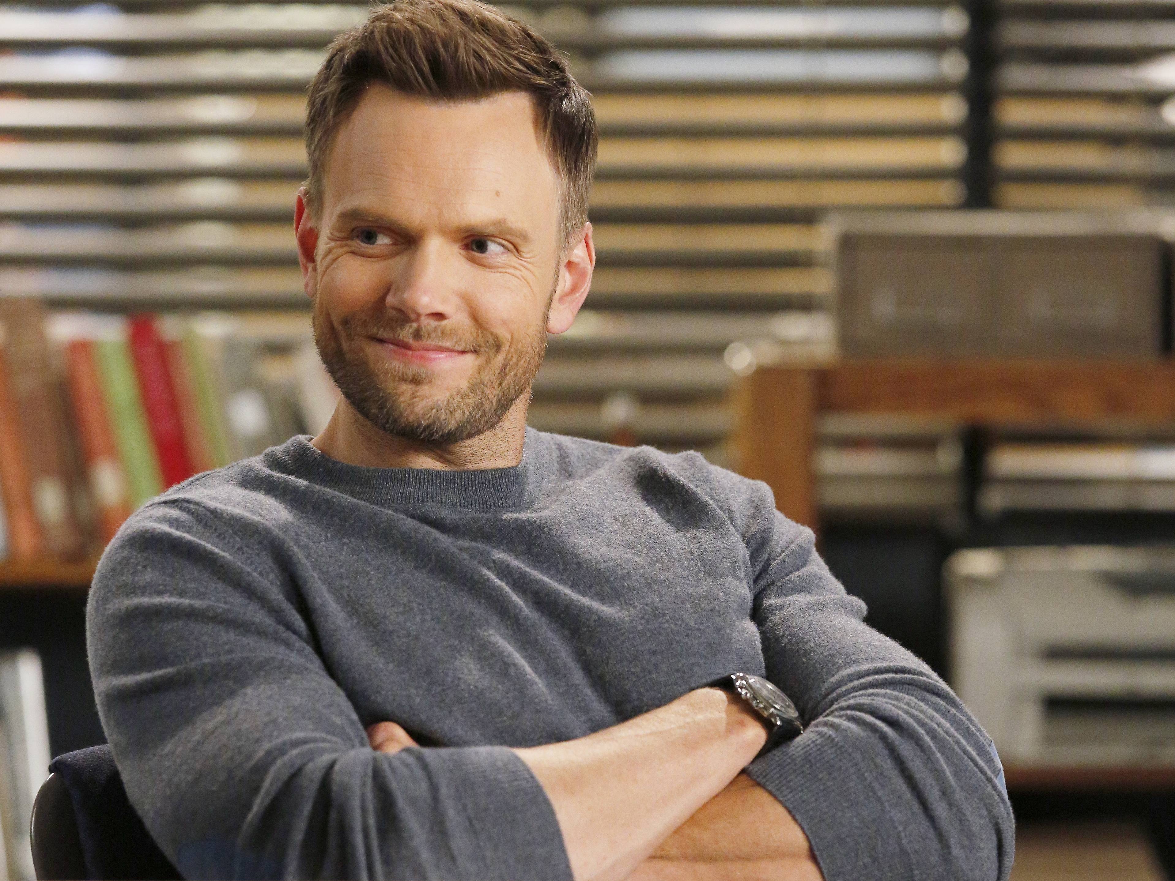 Joel McHale as Jeff Winger on <em>Community</em>. (Yahoo)