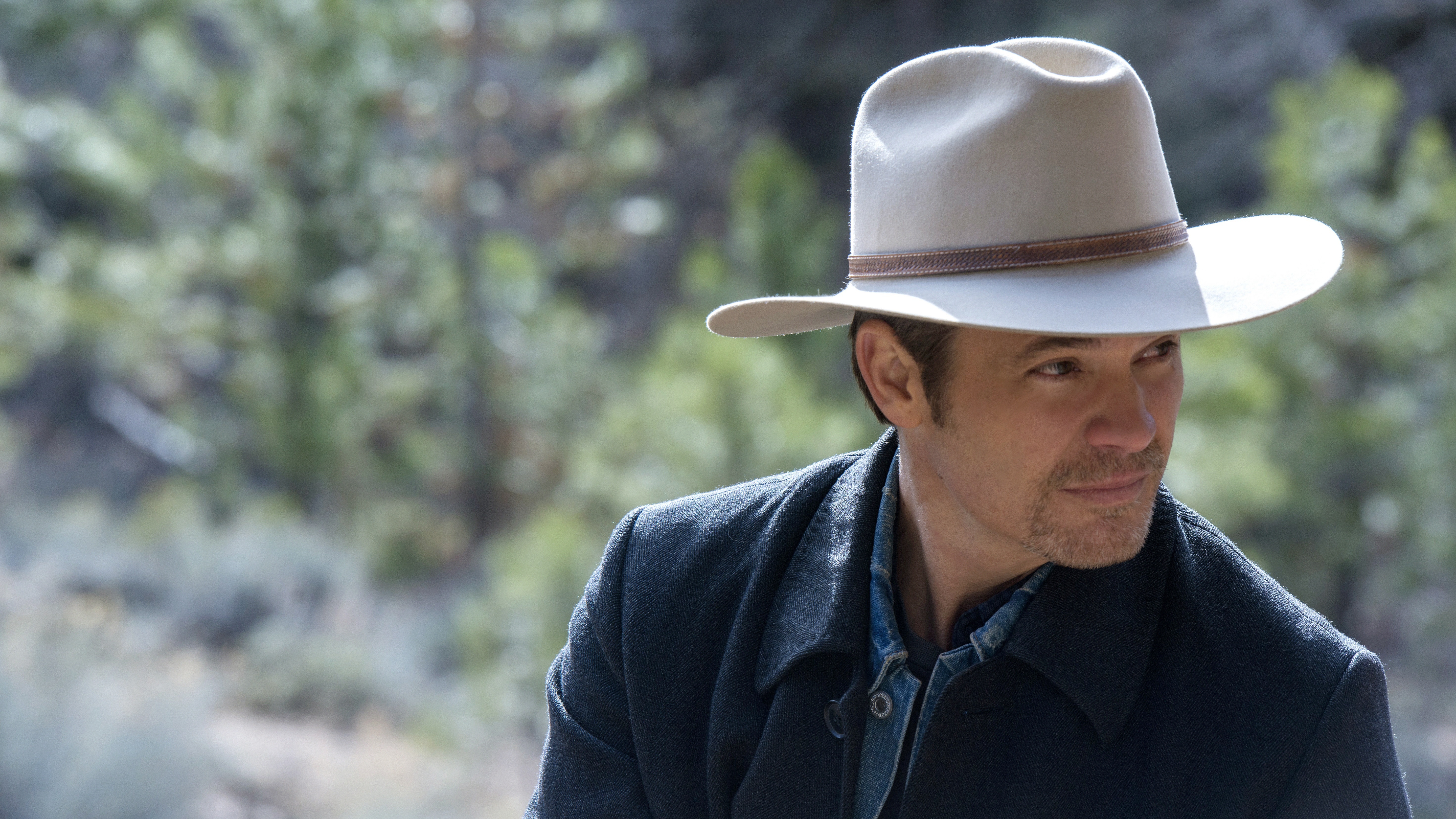 Timothy Olyphant plays Deputy U.S. Marshal Raylan Givens on FX's <em>Justified.</em> The series finale airs tonight. (FX)