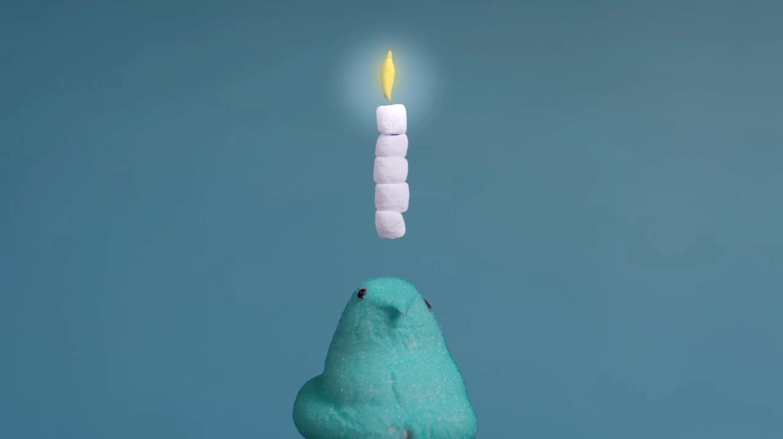 Arman Hippolyte Louis Fizeau (portrayed by a blue Peep) has a great idea.