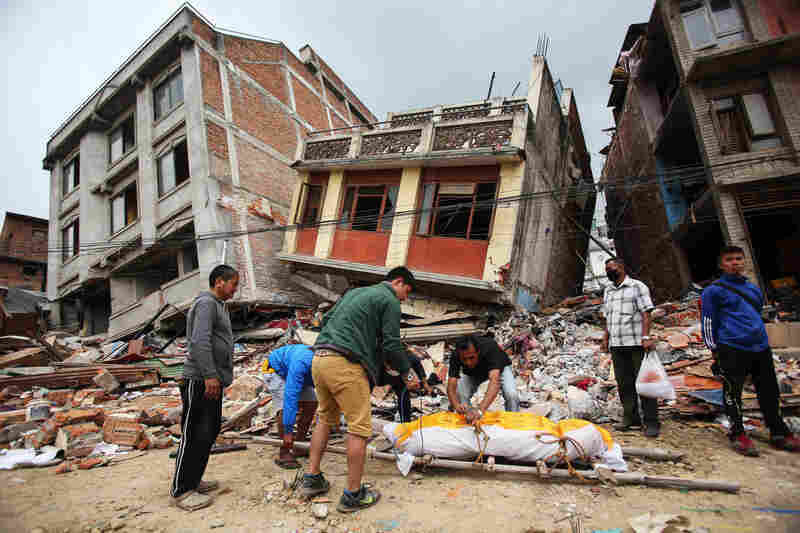 Nepal Death Toll Tops 5,000; At Least 1.4 Million Need Food Aid : The ...