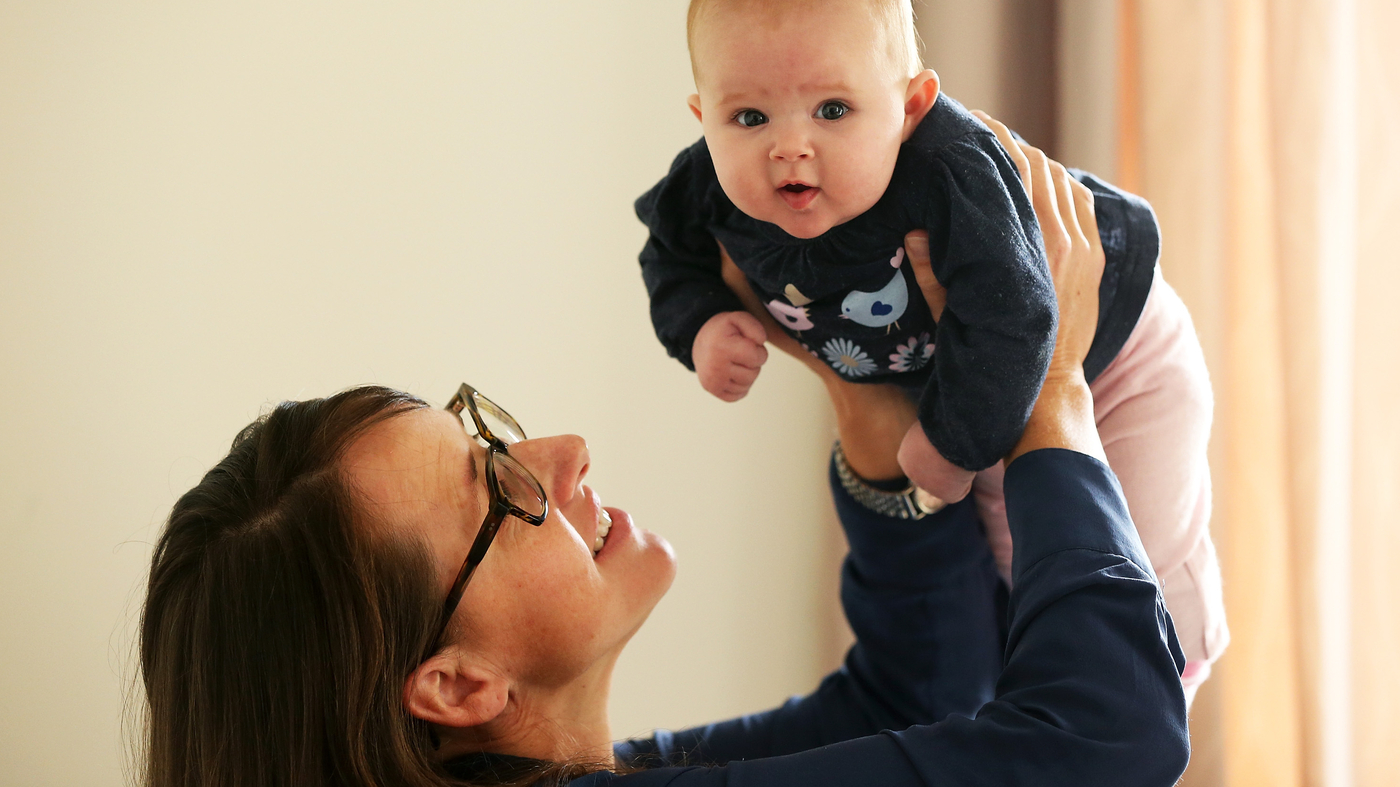 Lots Of Other Countries Mandate Paid Leave. Why Not The U.S.? : It's All  Politics : NPR