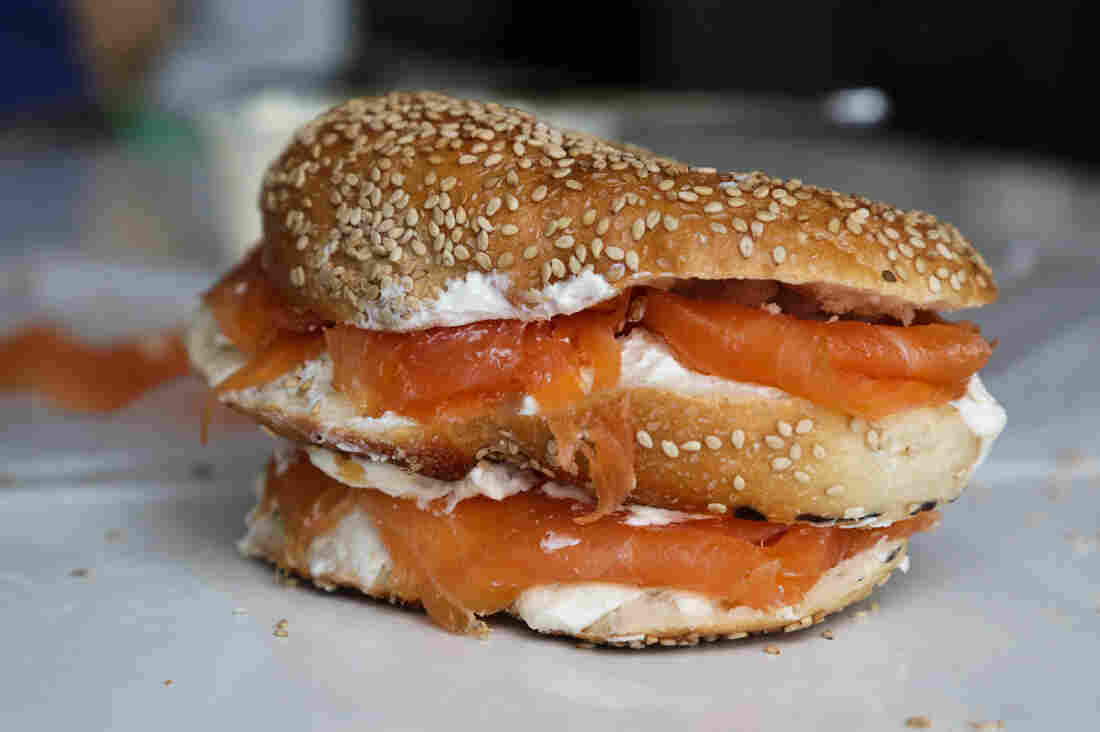 How to cut the perfect bagel.