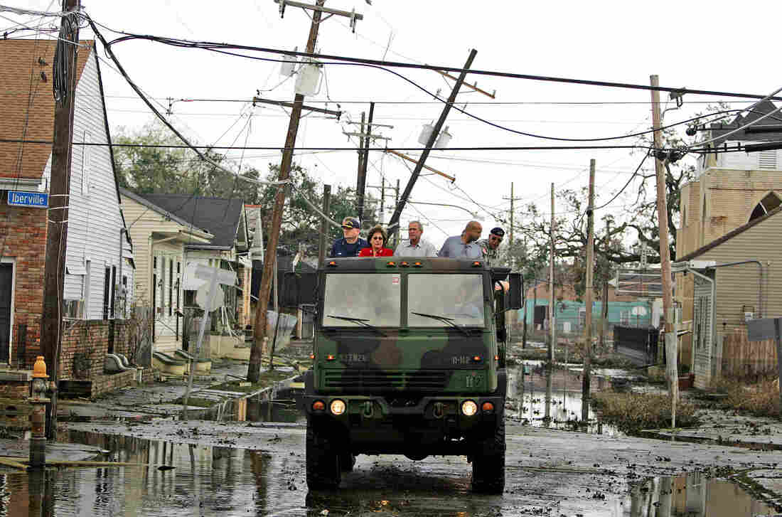 Essay hurricane katrina new orleans