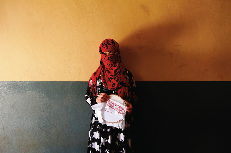 Mother And Child Behind Bars: The Women Of Afghanistan's Prisons ...