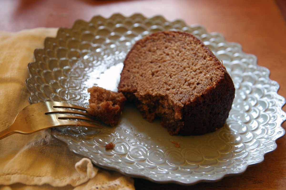 The Jewish Fruitcake Honey Cake Is A Sweet And Stodgy Tradition The Salt NPR