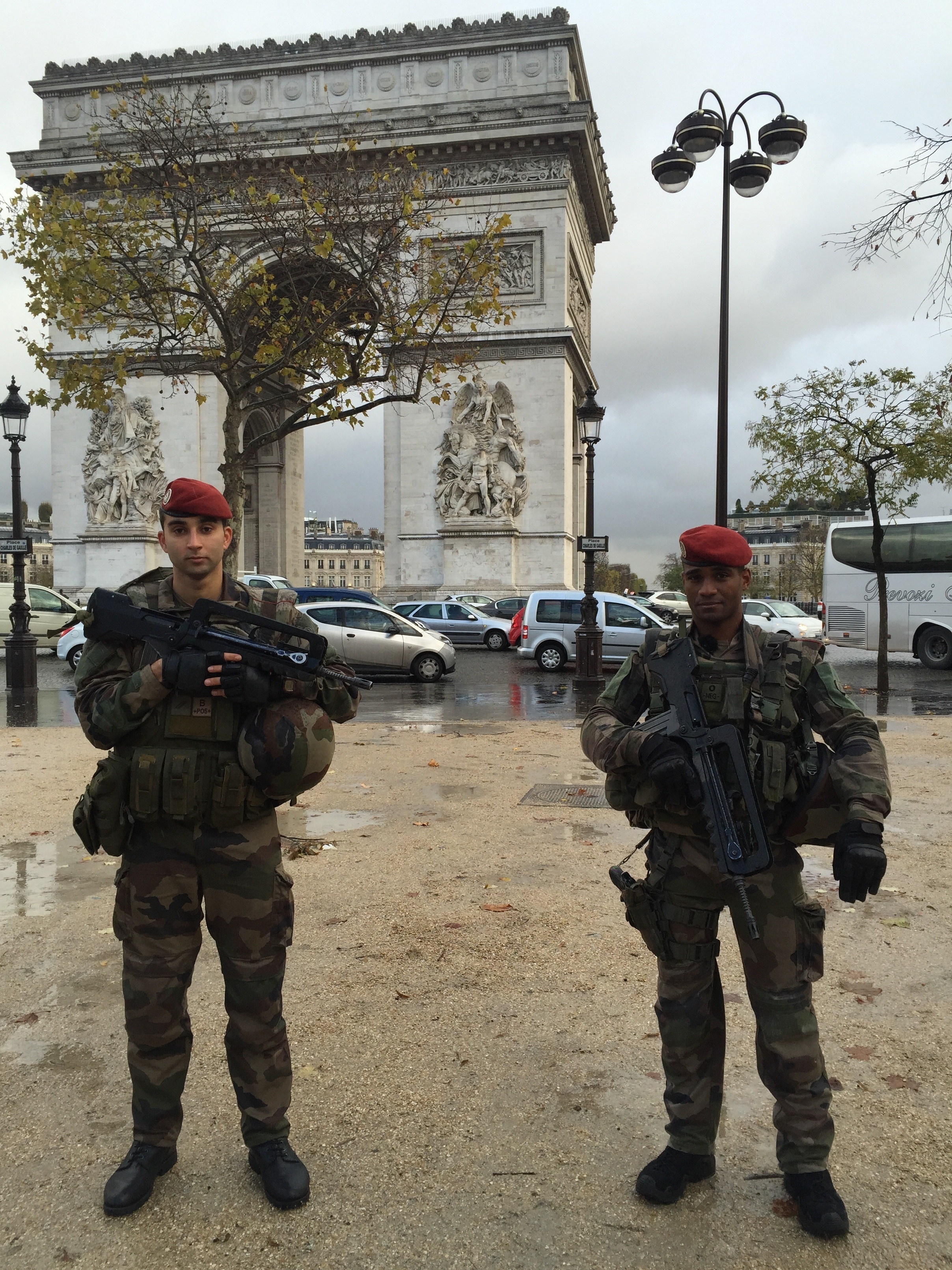 V Trending, ARMY Are Alarmed By Incident in Paris and Called Out