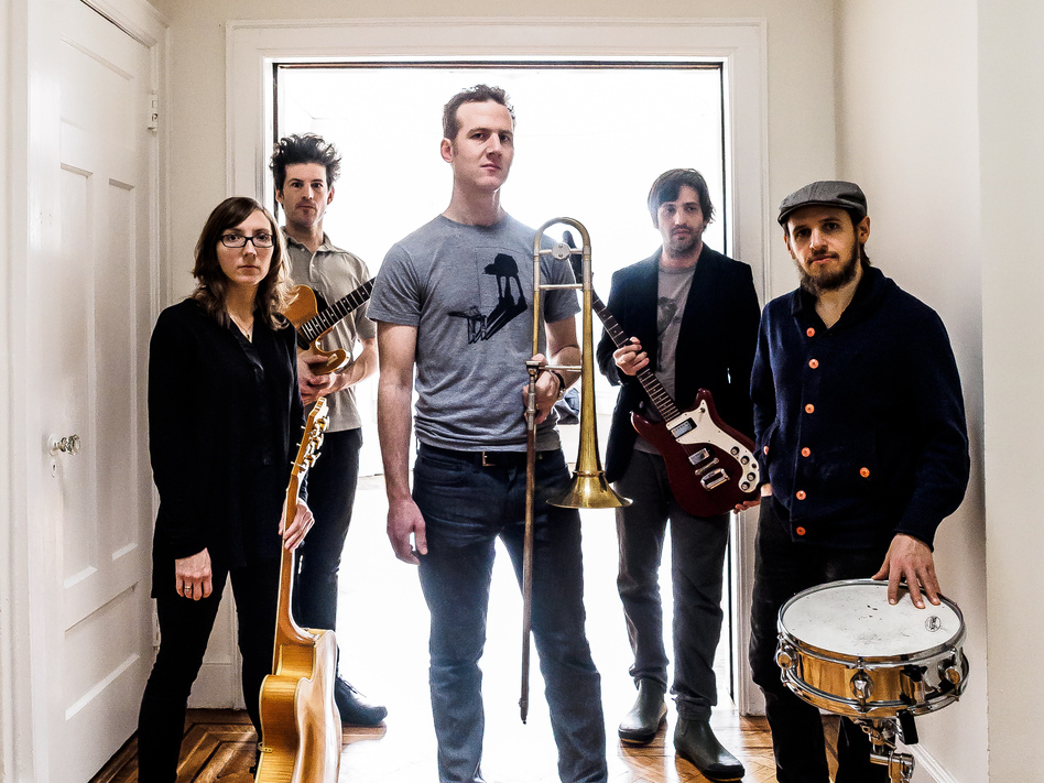 Trombonist and composer Jacob Garchik enlisted three guitarists and a drummer for his winding new concept album, <em>Ye Olde.</em>