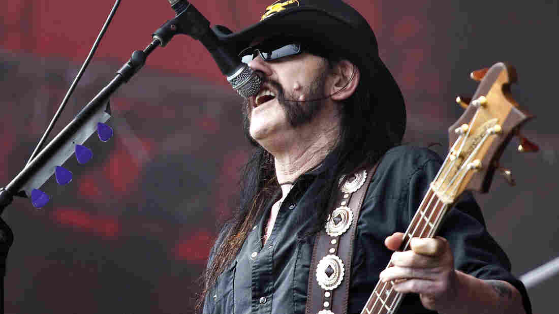 Lemmy Kilmister: Rock's thunder and lightning.