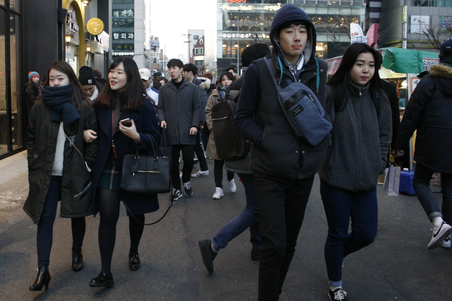 Young South Koreans in the Hongdae neighborhood of Seoul, the weekend following North Korea's latest announcement of a nuclear test. (for NPR)