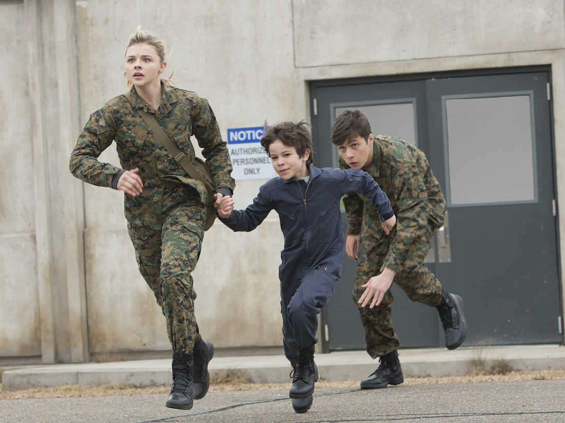 the 5th wave movie review