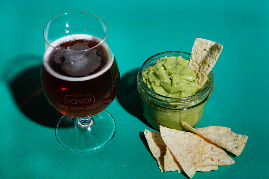 Guacamole with Goose Island Honkers Ale