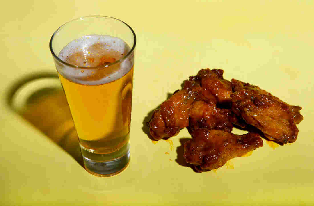 Buffalo wings paired with Mama's Little Yella Pils, from Oskar Blues Brewery.