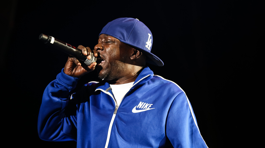 Rapper Phife Dawg of A Tribe Called Quest performs at H2O Music Festival at Los Angeles Historical Park on August 17, 2013. Rapper Phife Dawg of A Tribe Called Quest performs at H2O Music Festival at Los Angeles Historical Park on August 17, 2013.