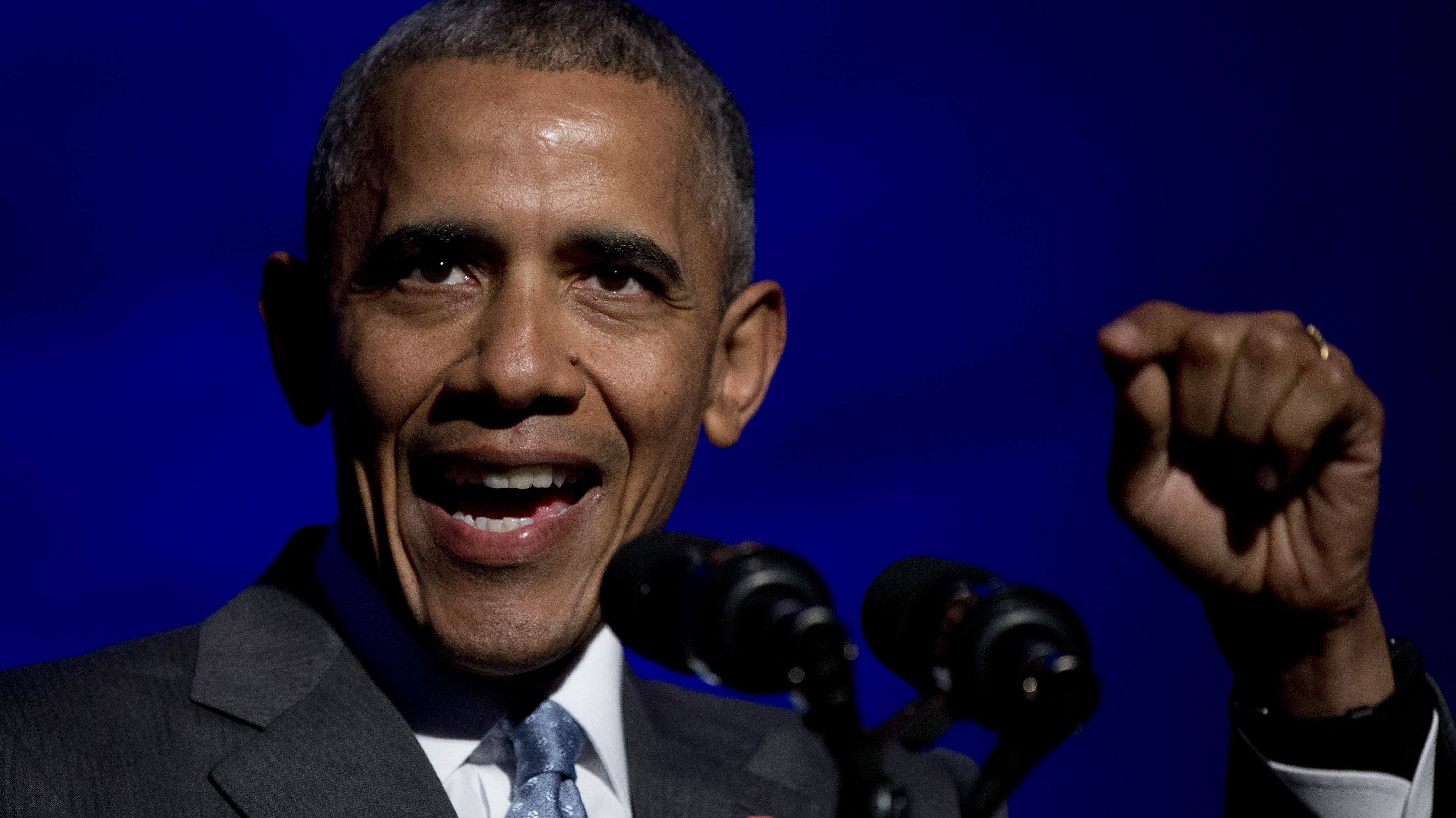 President Obama speaks during Monday's awards dinner for Syracuse University's Toner Prize for Excellence in Political Reporting at the Andrew W. Mellon Auditorium in Washington.