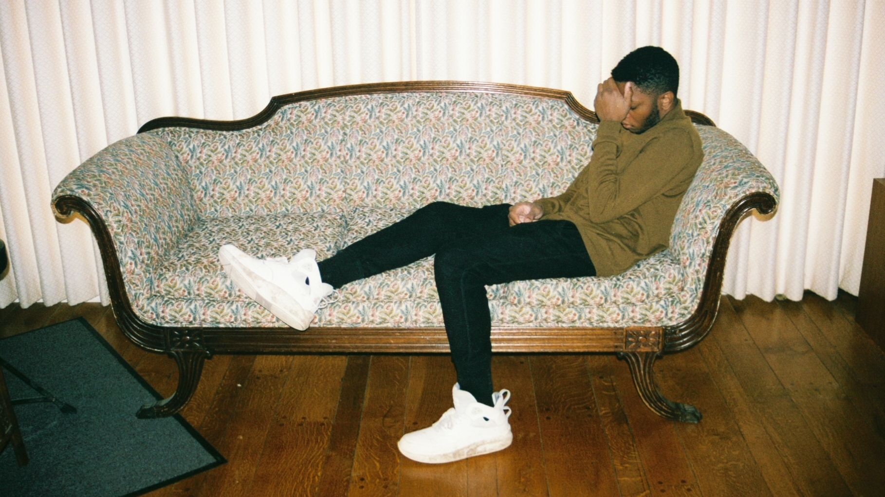 Review: Gallant, 'Ology' : NPR